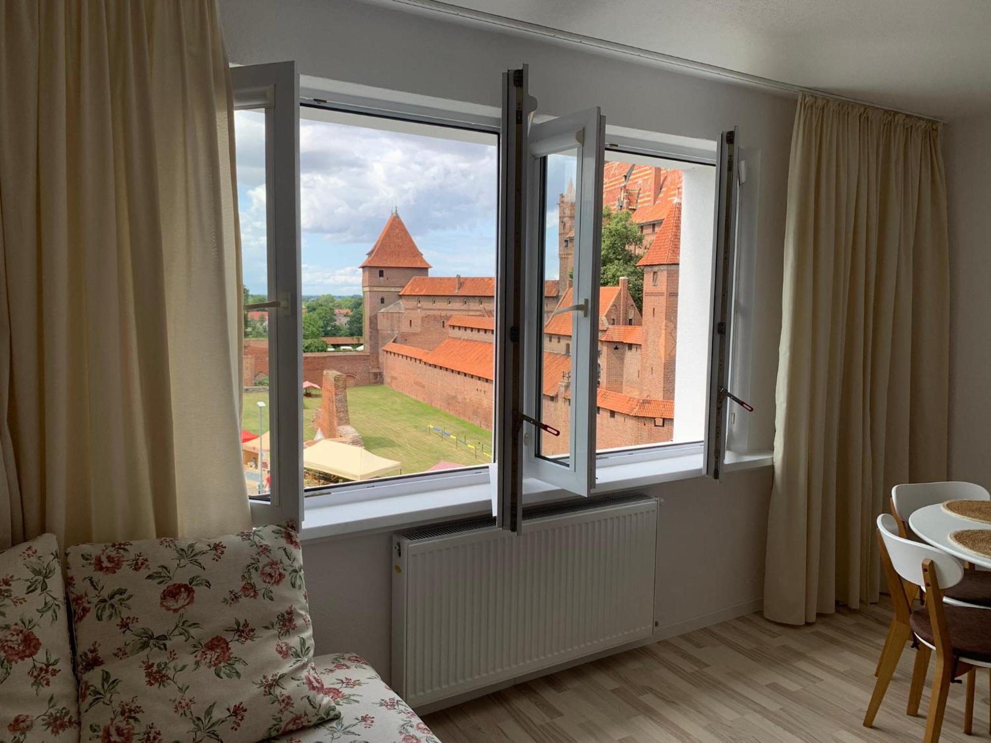 Ferienwohnung Widok Zamku O Poranku Malbork Exterior foto